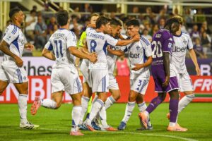 Mandragora illude Firenze ma il Como rimonta e vince 2-1