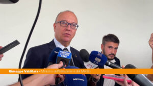 Scuola, Valditara “Maggioranza studenti favorevole a stop cellulari”