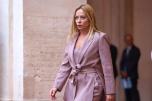 Meloni “La Russia aumenta la ferocia, l’Italia farà la sua parte per una pace giusta”