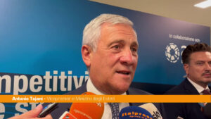 Tajani “Si può pensare alla detassazione della tredicesima”