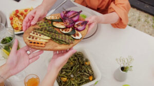 Frutta e verdura tornano protagoniste sulle tavole degli italiani