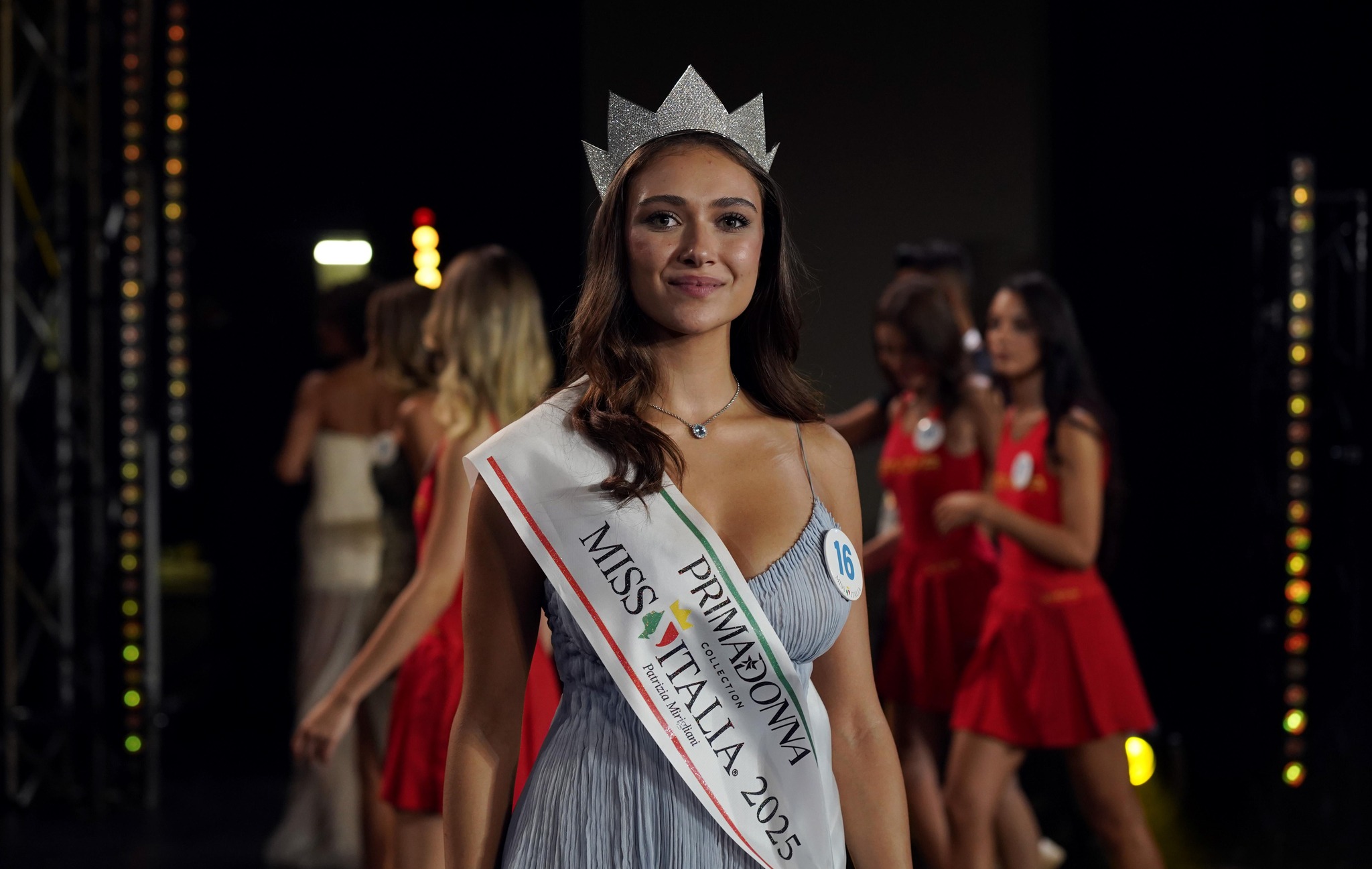 Katia Buchicchio eletta Miss Italia 2025: la prima volta per la Basilicata. Al Lazio nemmeno una fascia