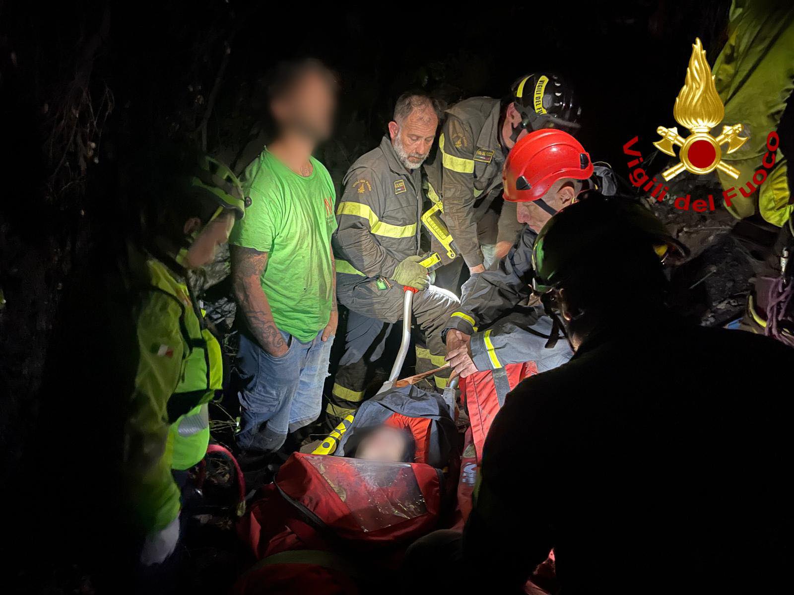 Donna precipita da un dirupo di 40 metri a Terni: ferita in maniera lieve