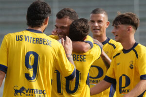 Calcio – Vittoria preziosissima per la Viterbese: con la Romulea decide Iurato, gialloblù primi