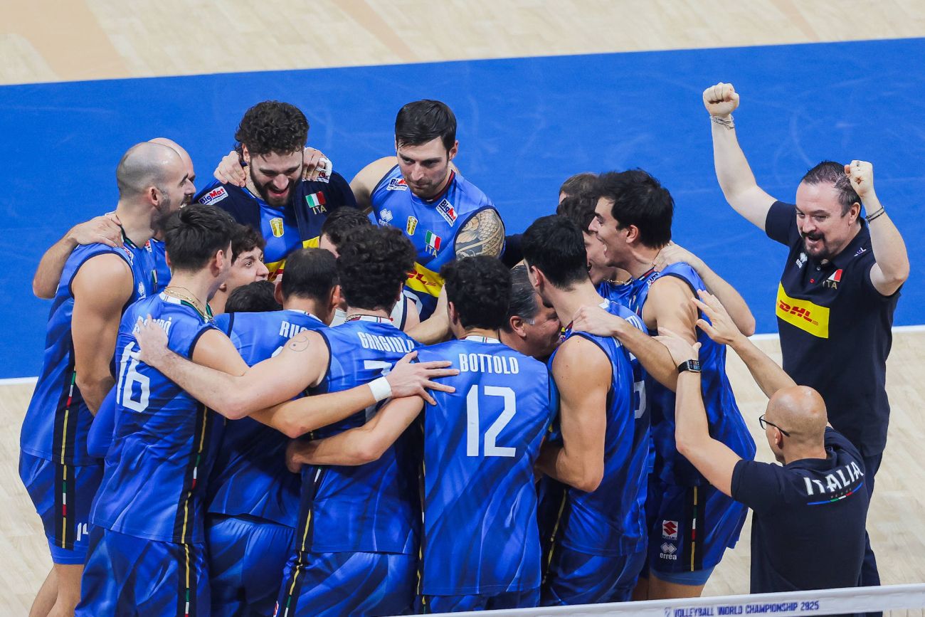 Italvolley – Spedizione Mondiale rientrata a Fiumicino, l’8 ottobre premiazione da Mattarella al Quirinale