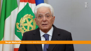 Mattarella “C’è bisogno di istituzioni europee più forti”