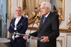 Mattarella ricorda Dalla Chiesa “Contro mafia fronte comune legalità”