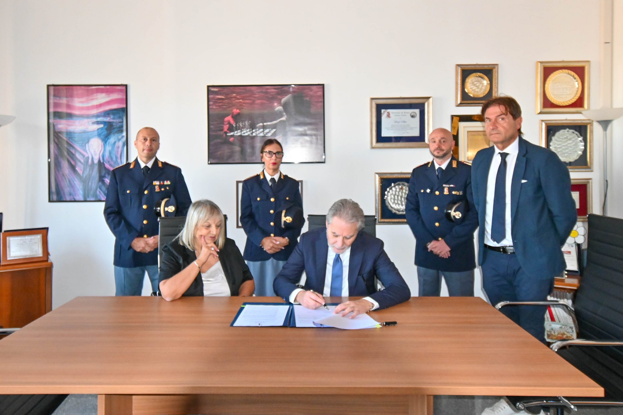 La Polizia rinnova il “Protocollo ZEUS”, contro le violenze e gli atti persecutori