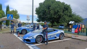 La “carovana della sicurezza” della Polizia fa tappa all’area di servizio Tevere est