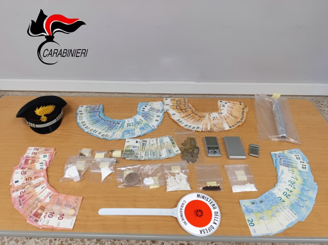 Cassino – Nascondeva cocaina, crack e marijana, arrestata 47enne