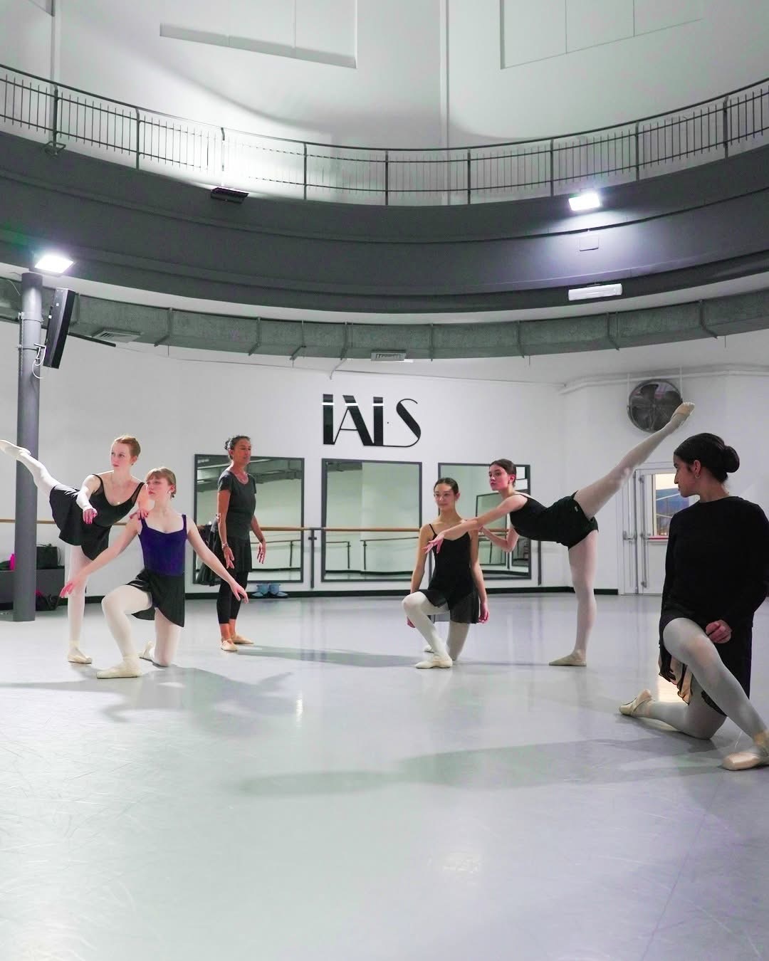 Roma: cala il sipario sullo Ials, chiusa definitivamente la storica scuola di danza