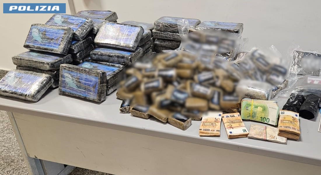 Roma – “Caveau” mobili della droga in box sotterraneo, arrestato 30enne