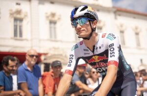 Ciclismo – Italia, forfait Mondiale: Pellizzari salta il Ruanda