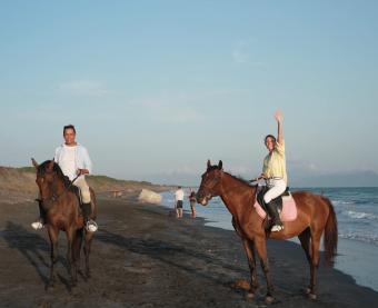 Rai 1: in prima puntata “Linea Blu Discovery” il mare dei miti, il tratto di costa che va da Latina a Terracina
