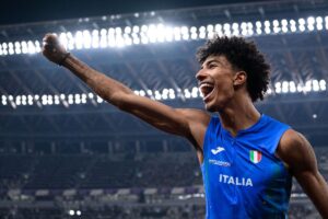 L’azzurro Furlani è campione del mondo nel salto in lungo