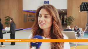 Ceccardi “Ue spende 42 mln ma non sa proteggere aereo von der Leyen”