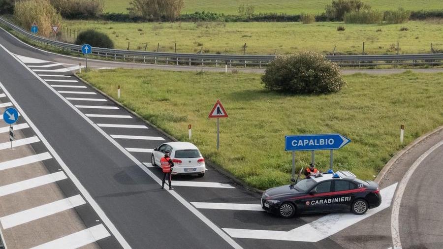 Fuggì ai carabinieri dopo un rocambolesco inseguimento: arrestato a Roma