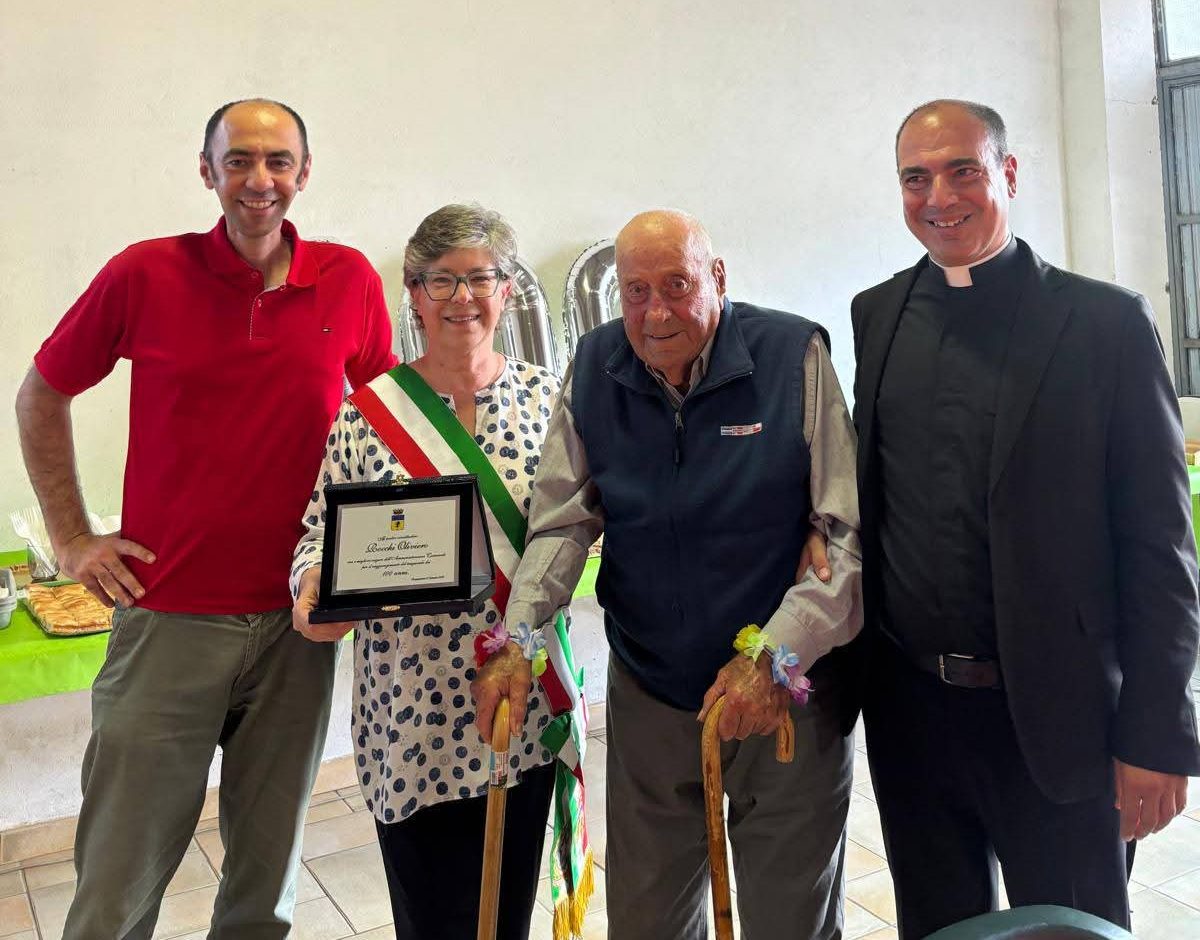 Acquapendente – Oliviero Rocchi compie 100 anni, gli auguri dell’amministrazione comunale