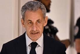 Parigi – Sarkozy condannato, andrà in carcere
