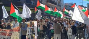 Corteo per la Palestina sfocia in violenza, Casapound prende le distanze: “Vicenda strumentalizzata, noi estranei”