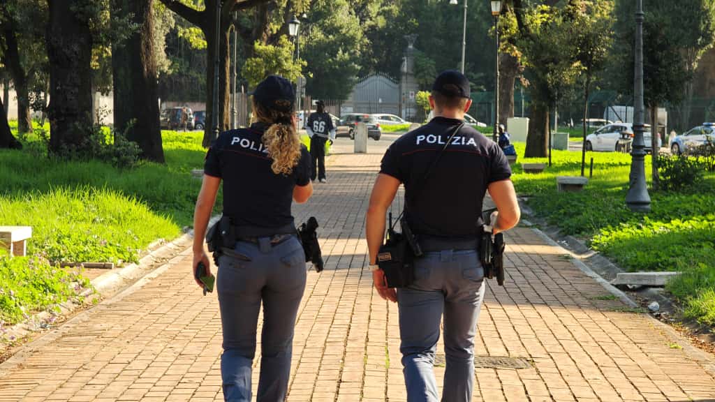 Roma – Colle Oppio: stretta della Polizia di Stato, tre giorni di serrati controlli un arresto e uno straniero al CPR