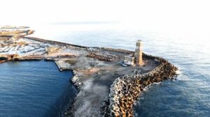 Fiumicino, al via i lavori di manutenzione della diga foranea al porto “del Faro”