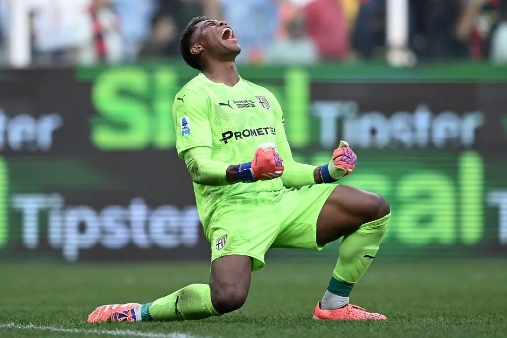 Suzuki para un rigore nel recupero, il Parma ferma il Genoa sullo 0-0