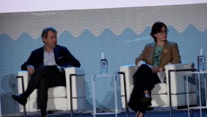 Tim, progetti nelle scuole e campagna social contro la disinformazione