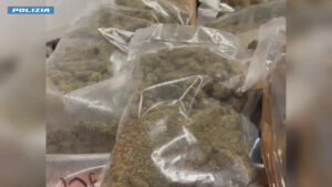 A Milano sequestro di 50 kg di droga e 20 mila euro, 7 arresti