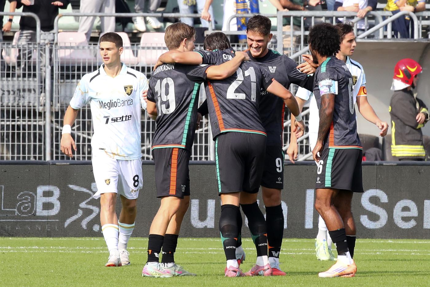 Serie B – Frosinone Calcio, Laguna indigesta: crolla la capolista, 3-0 Venezia