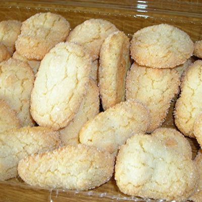 I dolci della tradizione: le fave dei morti