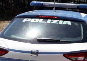 Frosinone – Guida sotto l’effetto di sostanza stupefacente e provoca tre incidenti, denunciato