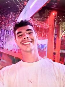 Fiumicino – Andrea Righi, 24 anni, muore travolto da un taxi a bordo del suo scooter: appello del padre per trovare testimoni