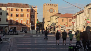 Il Governo vara la manovra da 18,7 miliardi