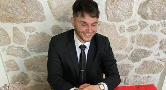 Si laurea alla Sapienza e muore di tumore il giorno dopo: Nicola Matteo aveva 28 anni