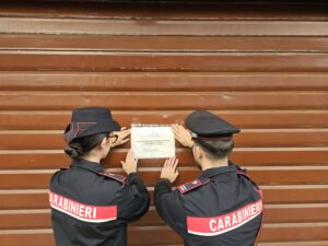 Roma – Violenta rissa tra sudamericani e bengalesi, bar chiuso per 30 giorni