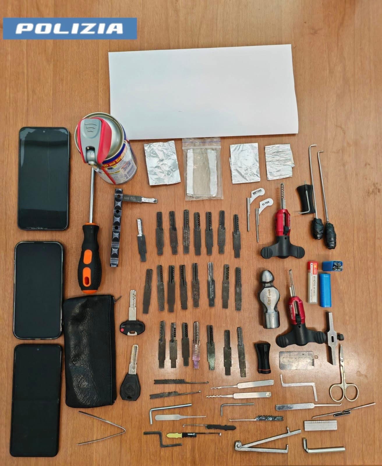 Roma – Furti e rapine: 22 arresti in una settimana, colpite abitazioni, bus e centri commerciali