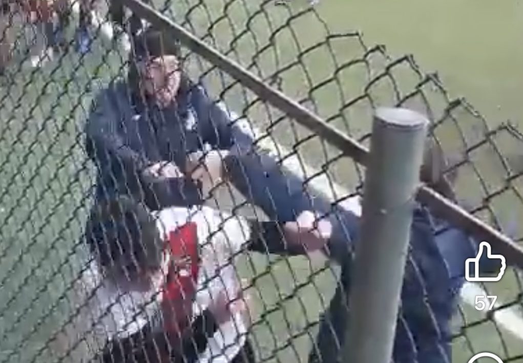 Tarquinia – Maxi rissa tra under 17, gli insulti di tre giovani in tribuna: “Negro e kebabbaro di merda, torna in Egitto”