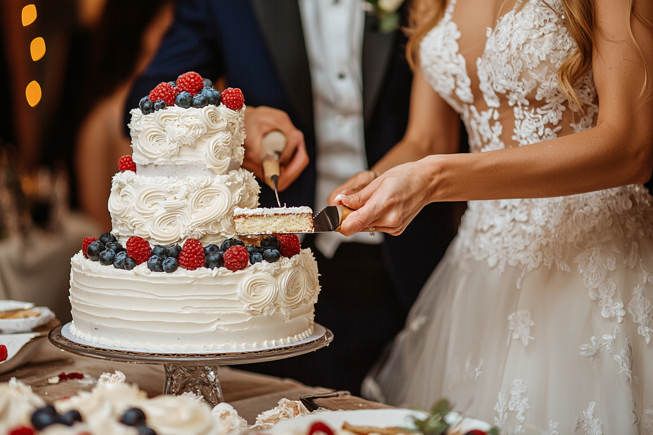 Si sposa 2 volte senza aver divorziato, denunciata per bigamia