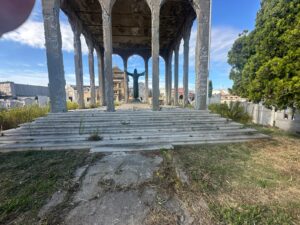 Civitavecchia – Cimitero Monumentale, dal video-denuncia al sequestro dell’area sotto il Tempietto: cosa è successo in 48 ore