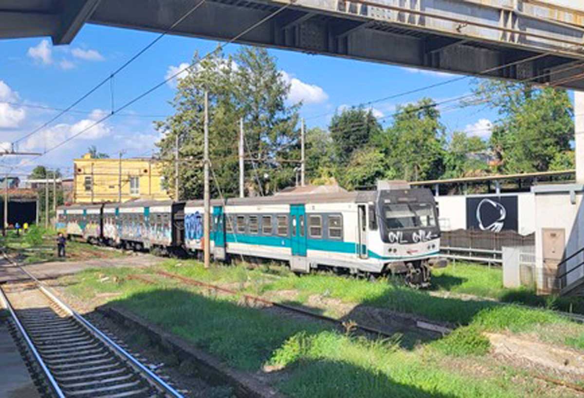 Treno esce dai binari, paura sulla Roma-Viterbo