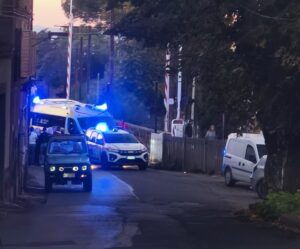 Viterbo – Grave incidente a Bagnaia, scontro tra auto e monopattino