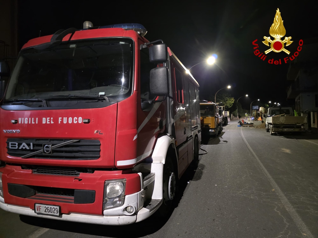 Canino – Grossa perdita di gas in via Garibaldi, evacuate circa 100 persone