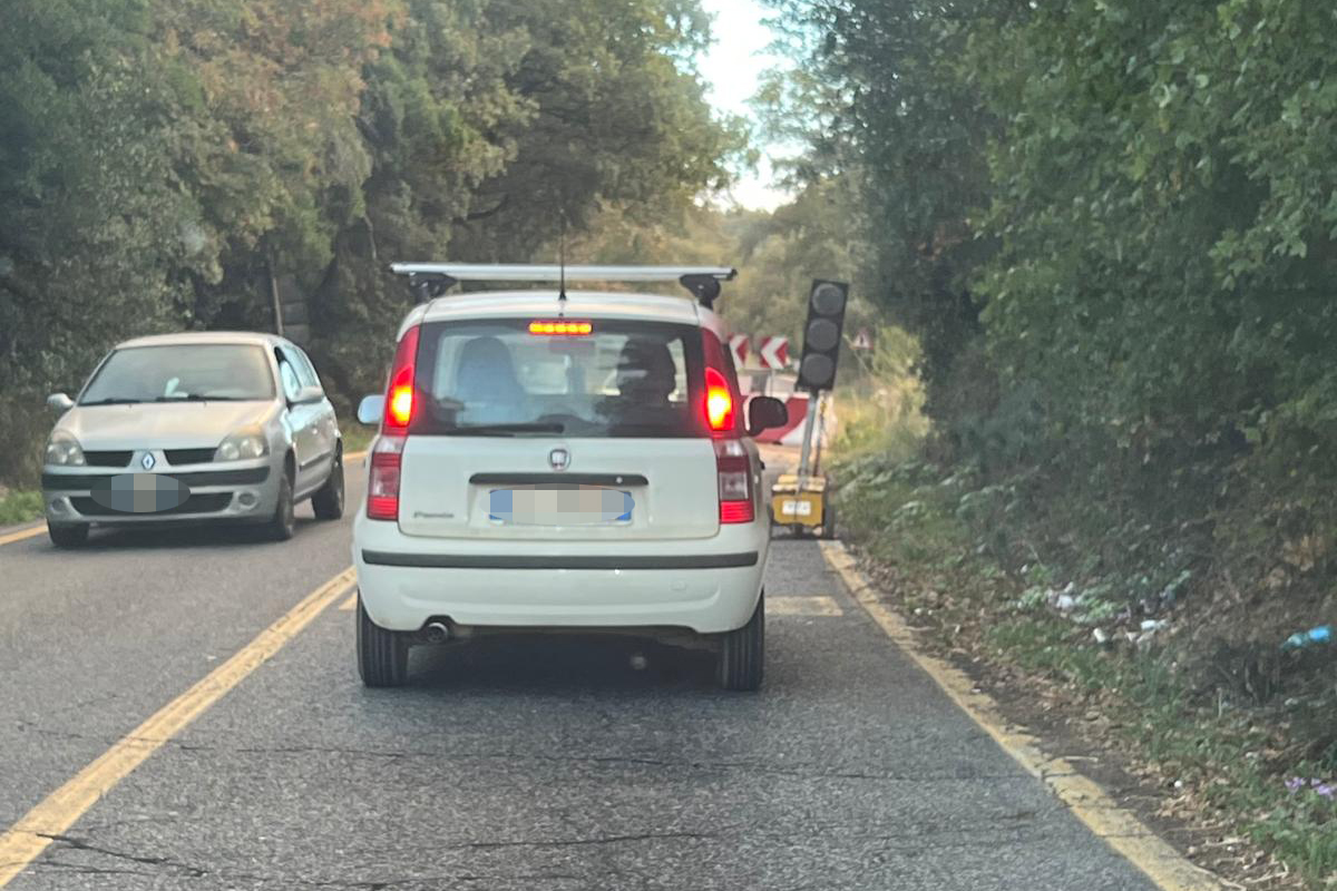 Civitavecchia – Ancora disagi sulla Braccianese Claudia: semaforo fuori uso e forte rischio incidenti