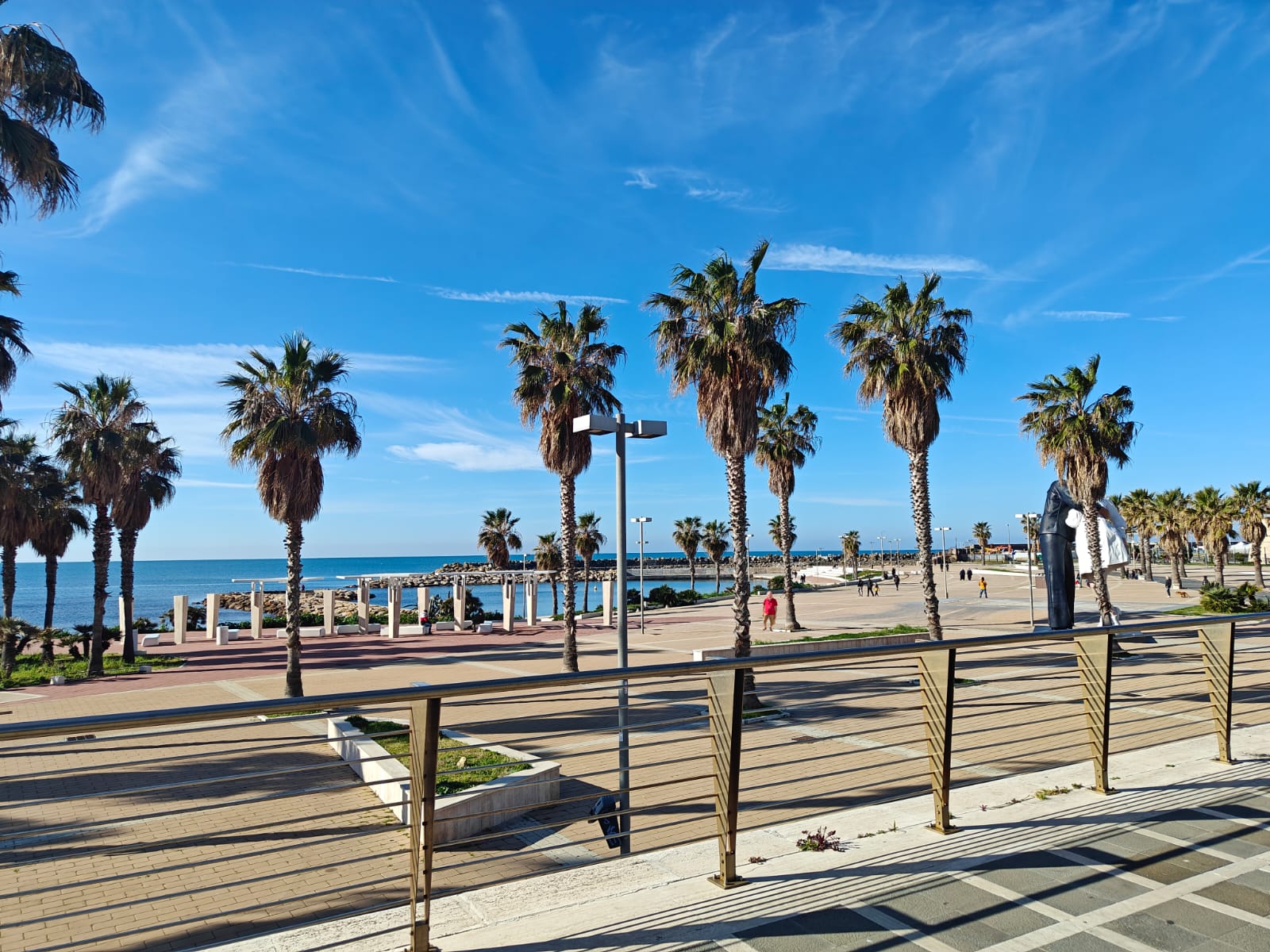 Estate di San Martino in anticipo – Ultimi sprazzi di sole e caldo su tutto il litorale