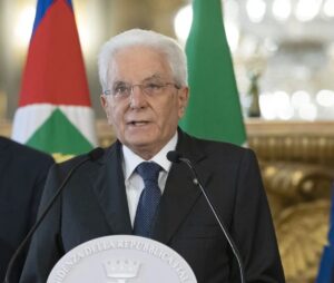 Mattarella “La Costituzione riconosce un alto valore civico al risparmio”