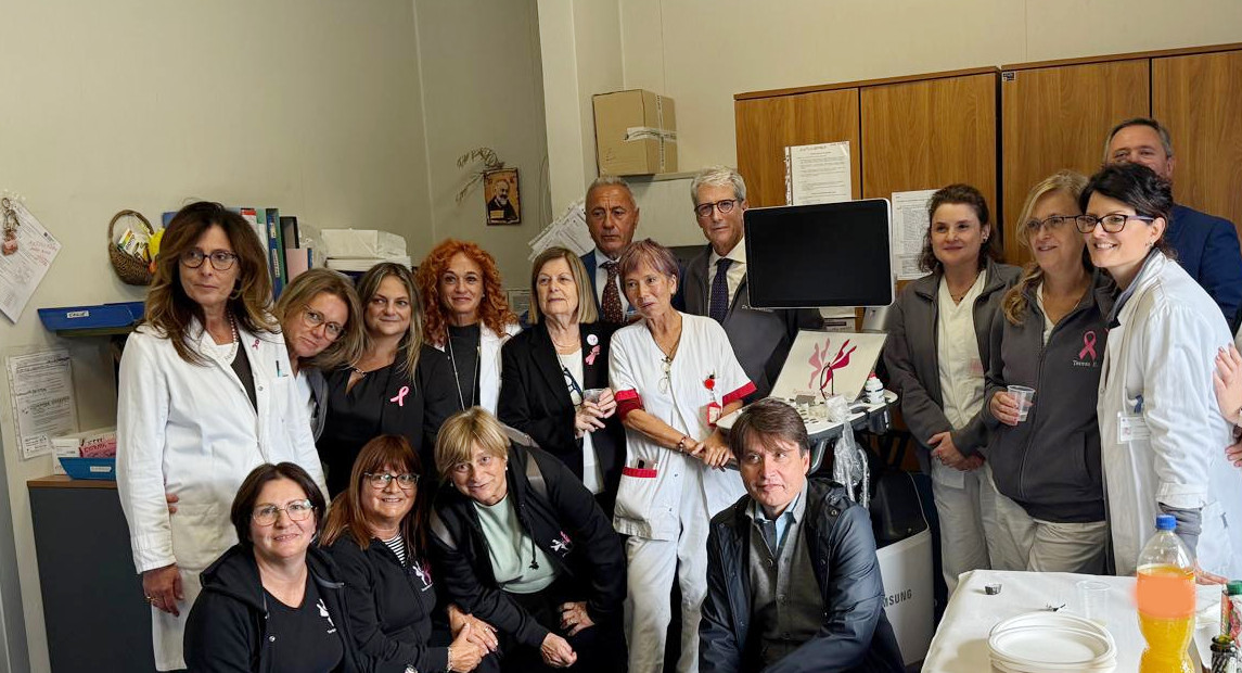 L’associazione Tarquinia in Rosa dona un ecografo di ultima generazione all’ospedale Santa Rosa