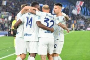 Serie A – Roma bella e sprecona, Chivu ne approfitta: lesta Inter lassù con Conte, sconfitto a Torino