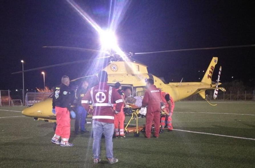 Allumiere – Bimbo di 10 anni cade dalla bici e sbatte la testa, trasportato al Gemelli in elicottero