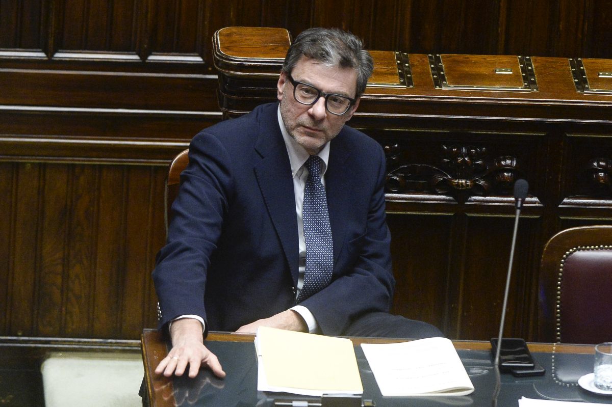 Manovra, Giorgetti “Obiettivo ridurre il prelievo fiscale sulle famiglie”